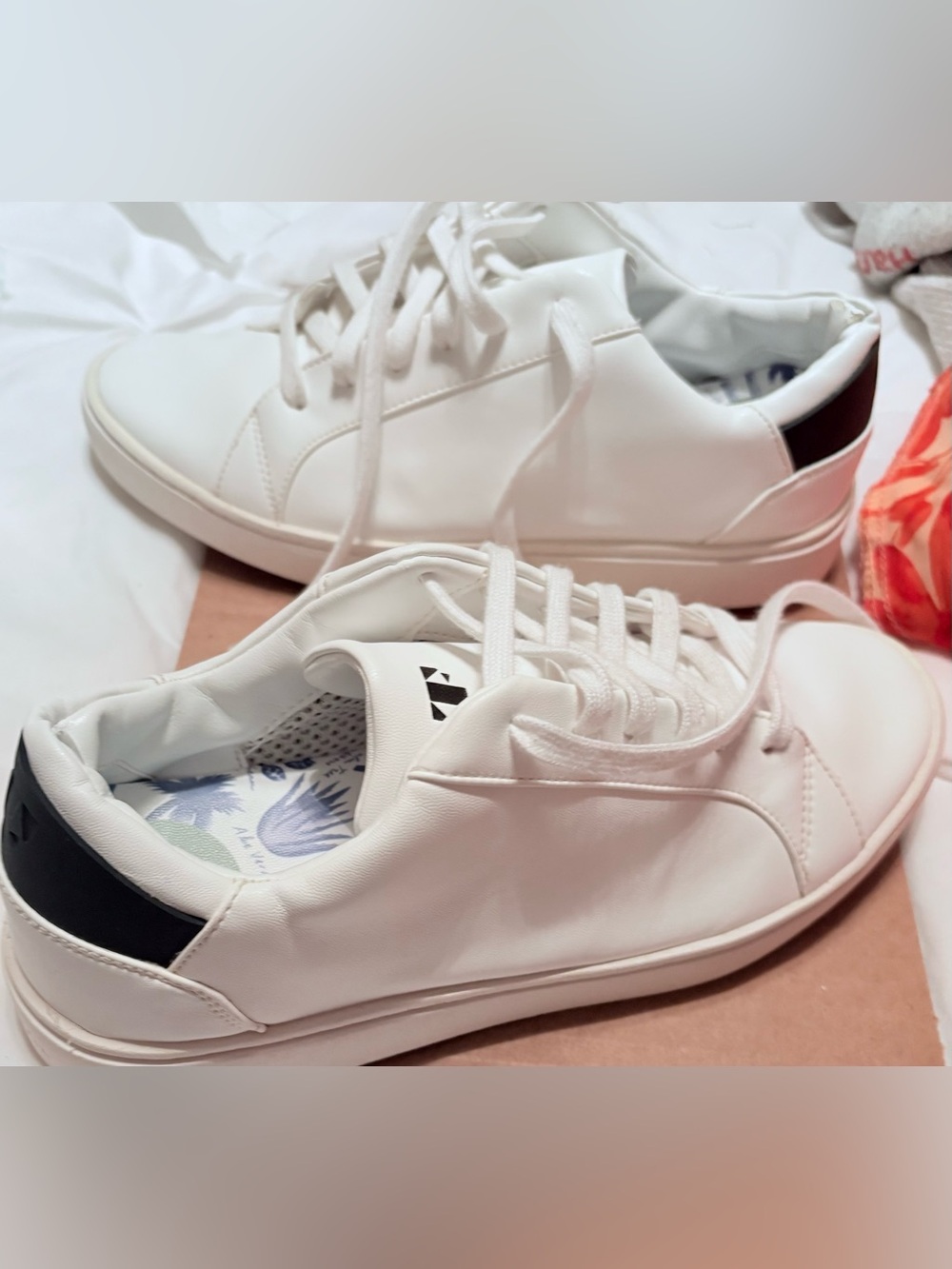 Women’s Thousand Fell White Sneakers size 6M Made in Brazil. Black logo on back)
